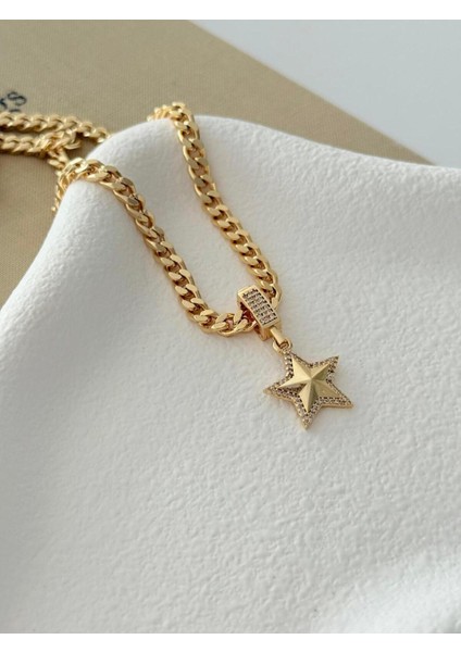 Özel Seri Zirkon Taşlı Yıldız Kolye