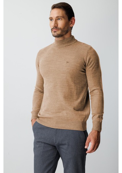 Bej Standart Fit Dar Kalıp Yarım Balıkçı Düz Triko fiyatları