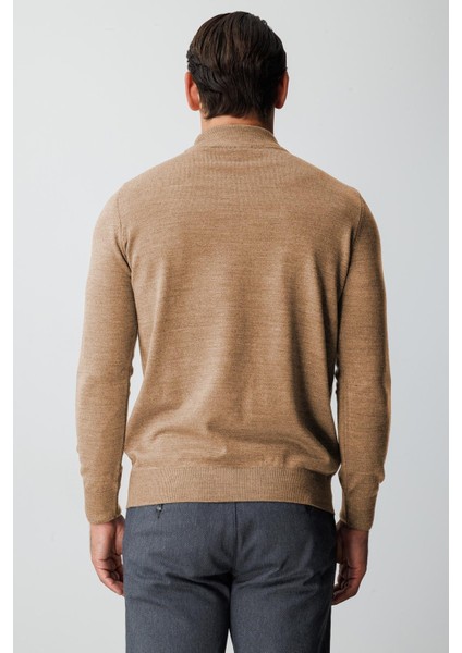 Bej Standart Fit Dar Kalıp Yarım Balıkçı Düz Triko modelleri