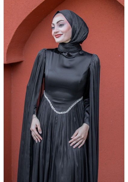 Nida Drapeli Taşlı Tesettür Abiye-Siyah fiyatları