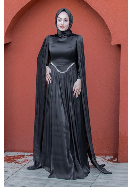 Nida Drapeli Taşlı Tesettür Abiye-Siyah indirimleri