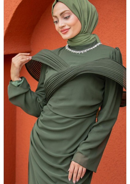 Pink Omuz Detaylı Drapeli Tesettür Abiye-Haki fiyatları