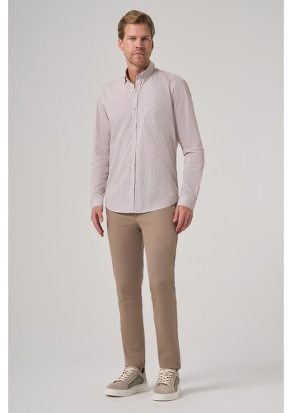 Erkek Bej Pamuk Trend Çizgili Dynamic Fit Düğmeli Yaka Gömlek modelleri