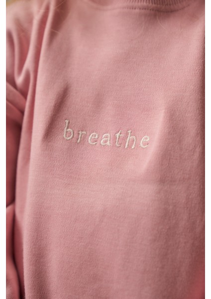 Pembe Nakışlı Oversize Uzun Kollu T-Shirt