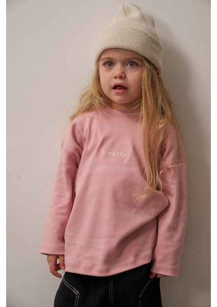 Pembe Nakışlı Oversize Uzun Kollu T-Shirt