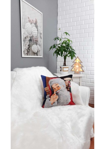 Renkli Noel Baba ve Yeni Yıl Temalı Goblen Desenli Kırlent Kılıfı fiyatları