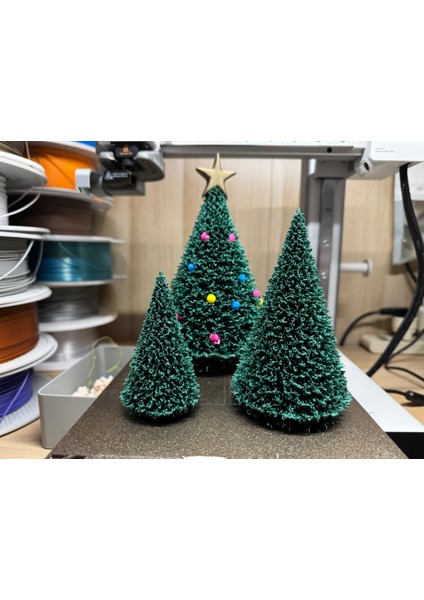 Yılbaşı Temalı 3’lü Çam Ağaçları modelleri