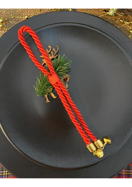 6'lı Ahşap Yılbaşı Temalı Geyikli ve Çanlı Peçete Halkası Seti fırsatları