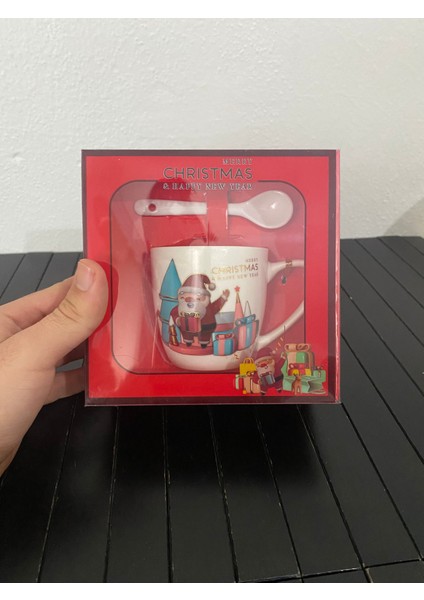 Yılbaşı Temalı Seramik Kupa, Noel Baba Detaylı, Şık ve Kullanışlı Tasarım modelleri