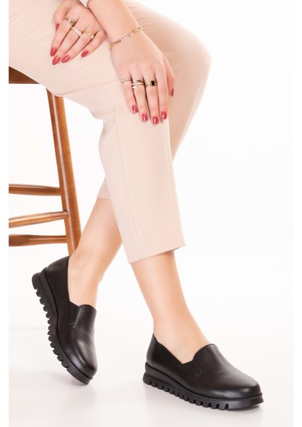 Hakiki Deri Kaymaz Taban Rahat Casual Ayakkabı MLK.849 - Siyah - 40 Siyah