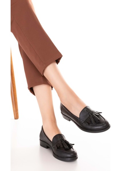 Hakiki Deri Kadın Püskül Detaylı Loafer MD.237 - Siyah - 38 Siyah