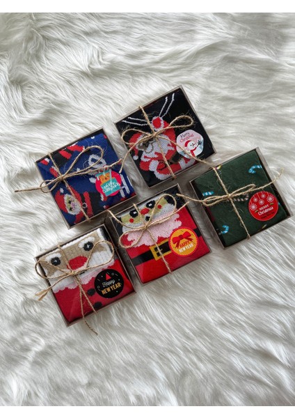 5'li Kutulu Yılbaşı Noel Çorap Seti, Renkli ve Eğlenceli Hediye Alternatifleri