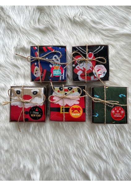 5'li Kutulu Yılbaşı Noel Çorap Seti, Renkli ve Eğlenceli Hediye Alternatifleri fiyatları