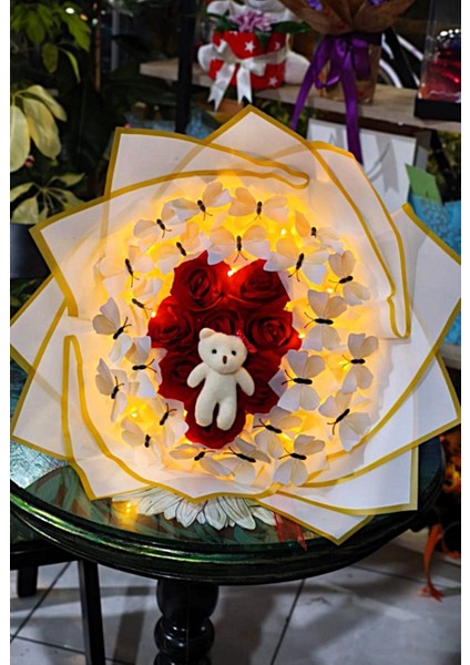 Kelebek & Gül & Ayıcık Buketi Işıklı Harika Tasarım Sevdiklerinize Özel Gün Hediyesi fırsatları