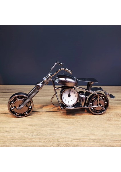 Masaüstü Dekoratif Metal Motor Saat
