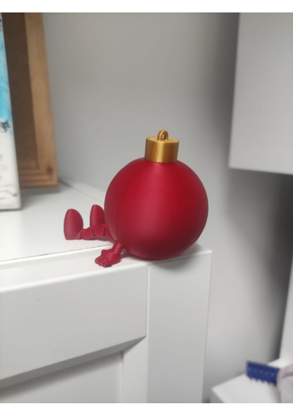 Parlak ve Renkli Noel Topu Dekoru, Süsleme Için Şık ve Neşeli Seçenek modelleri