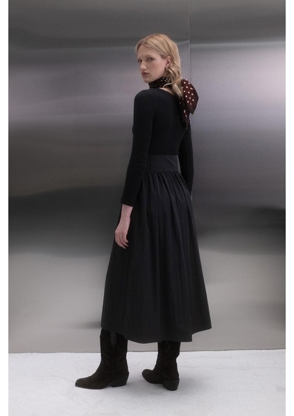 Uzun Kollu Kaşkorse Elbise Siyah fırsatları