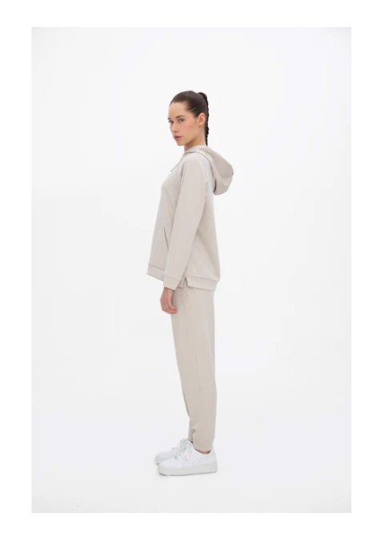 Peach Fuzz Effect Jogger Pantolon indirimleri