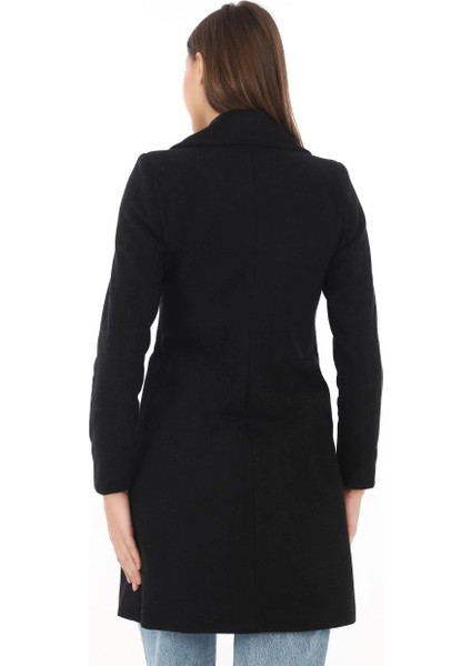 Kadın Kaşe Kaban – Siyah Yünlü Dokuma, Kruvaze Yaka, Astarlı, Cepli, Kuşaklı Uzun Boy Tesettür Uyumlu Kışlık Şık Kaban - Siyah indirimleri