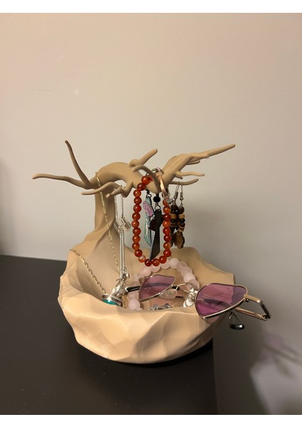 Ağaç Dallı Dekoratif Takı Standı – Modern Masaüstü Düzenleyici