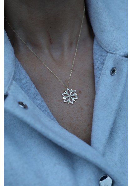 14 Ayar Altın Taşlı Çiçekli Kolye indirimleri