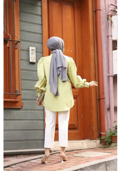 Sivri Yaka Balon Kol Taşlı Düğmeli Gömlek Yeşil fırsatları