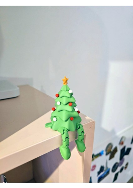 Renkli Yılbaşı Ağacı Süsü, Neşeli ve Şık Dekoratif Figür fırsatları