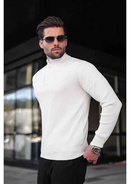 Beyaz Yarım Fermuarlı Dik Yaka Erkek Triko Kazak 7442 fiyatları