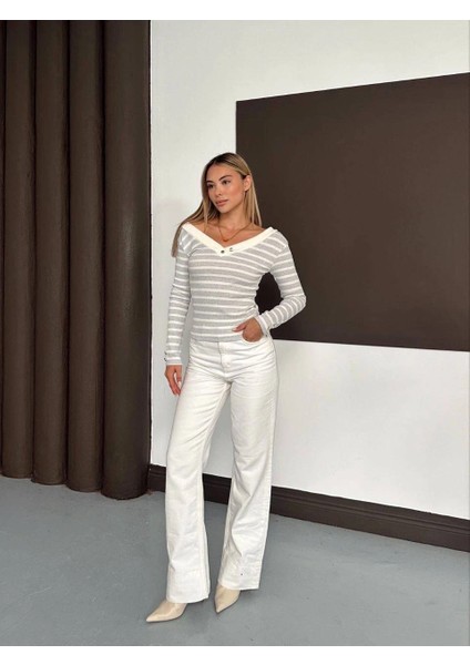 V Yaka Kol ve Yaka Düğmeli Bluz Gribeyaz A4047 fiyatları