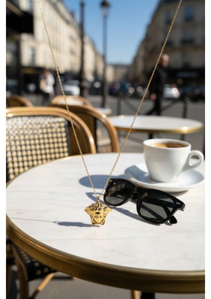 Medusa Figürlü 14 Ayar Altın Kolye modelleri