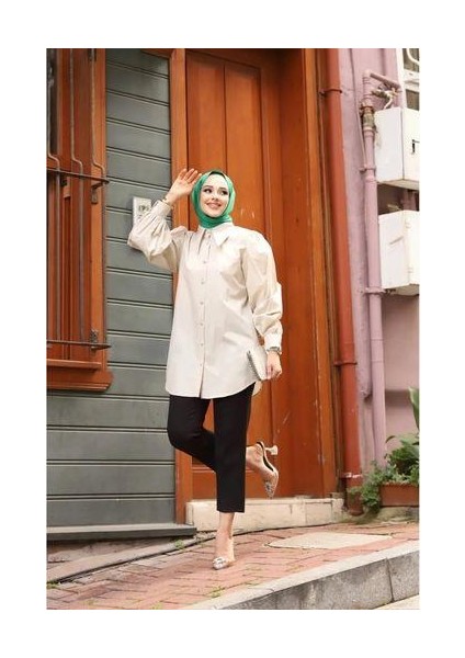 Sivri Yaka Balon Kol Taşlı Düğmeli Gömlek Taş modelleri