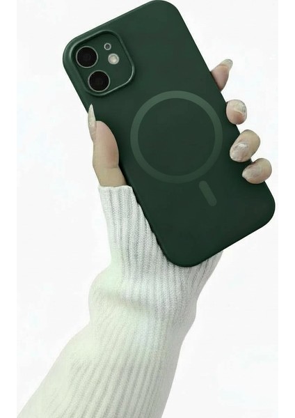 Iphone 15 Ile Uyumlu Magsafe ile Uyumlu Kablosuz Şarj Özellikli Kadife Iç Yüzey Silikon Kılıf