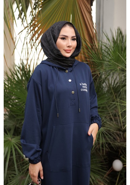 Lacivert Baskılı Kapüşonlu İki İplik Elbise fırsatları