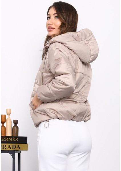 Bej Kapüşonlu Kısa Şişme Mont modelleri