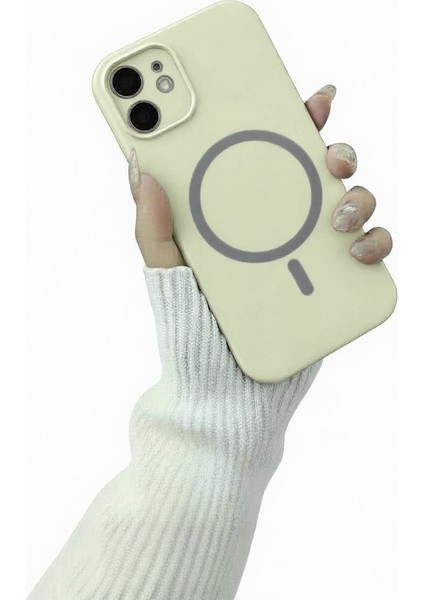 Iphone 11 Ile Uyumlu Magsafe ile Uyumlu Kablosuz Şarj Özellikli Kadife Iç Yüzey Silikon Kılıf