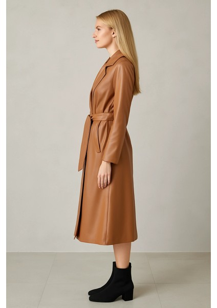 Deri Düğmeli ve Kuşaklı Trençkot modelleri