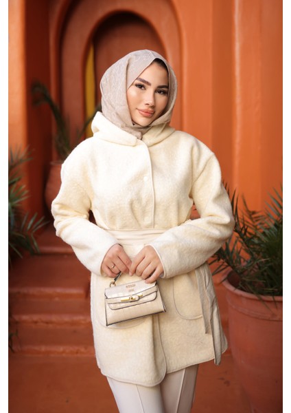 Krem Çırçıtlı Kuşaklı Kaşe Ceket indirimleri