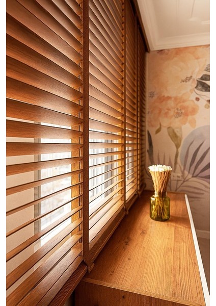Ceviz Renk Gerçek Ahşap Jaluzi 50MM Zincirli Redüktörlü Kurdelalı AJS1003 modelleri
