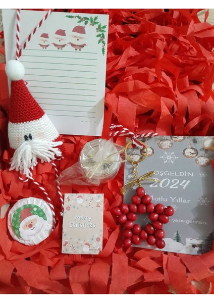 Yılbaşı Hediye Kutusu, Yıldız Anahtarlık, Sabun ve Mum Seti