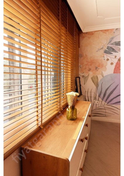 Meşe Renk Gerçek Ahşap Jaluzi 50MM Zincirli Redüktörlü Kurdelalı AJS1006