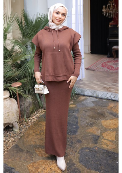 Kahverengi Triko Süveter Kombinli Elbise