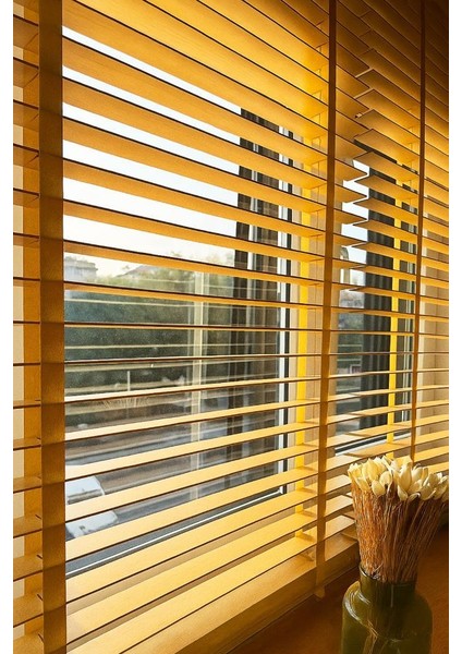 Meşe Renk Gerçek Ahşap Jaluzi 50MM Zincirli Redüktörlü Kurdelalı AJS1006 fırsatları