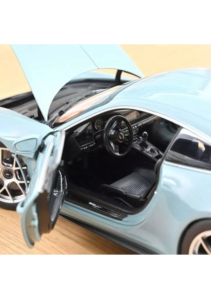 1:18 Norev 2023 Porsche 911 S/t fırsatları