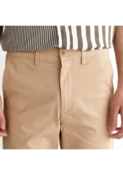 Erkek Bej Slim Fit Şort indirimleri