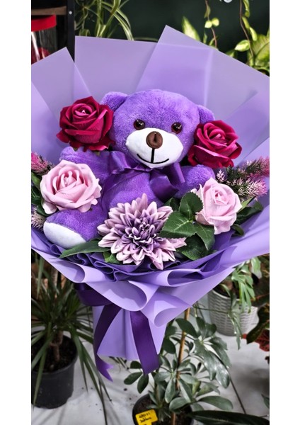 Ayıcık Buketi 25CM Sevimli Peluş Ayı & Güller & Yıldız Çiçeği Ile Hazırlanmış Sevdiklerinize Özel Hediye fiyatları
