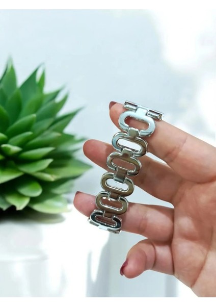 Gümüş Renkli Taşlı Kaburga Model Kadın Kolsaati modelleri