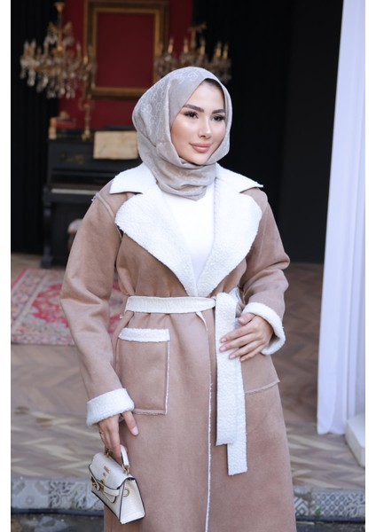 Vizon Kruvaze Yaka İçi Kürklü Süet Kaban fırsatları