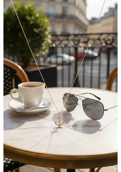 Çapa Figürlü Zirkon Taşlı 14 Ayar Altın Kolye indirimleri