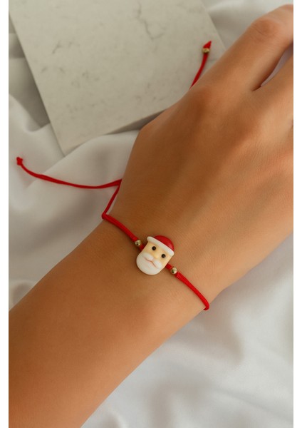 Kırmızı Noel Baba Figürlü Yılbaşı Bileklik, Şık ve Neşeli Hediye Seçeneği