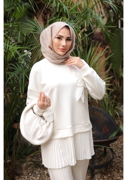 Ekru Etek Ucu Pileli Tunik Pantolonlu Takım fırsatları